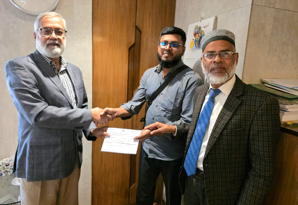 নিটল ইন্স্যুরেন্স এর বীমা দাবীর চেক হস্তান্তর