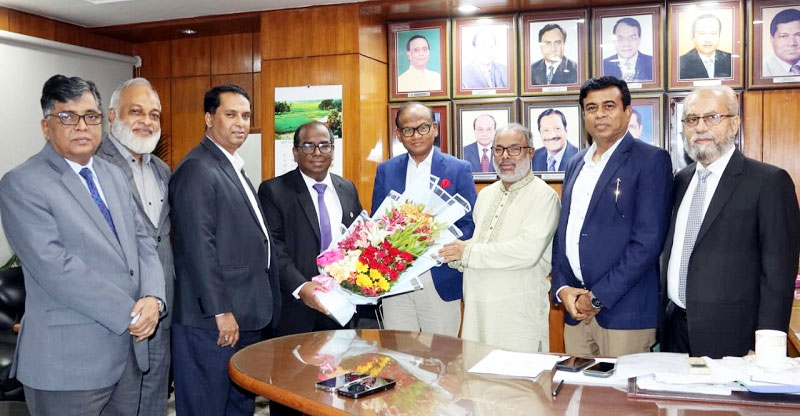 সংসদ সদস্য সাঈদ আহমেদ আসলামকে ফুলেল শুভেচ্ছা ও অভিনন্দন জানিয়েছে বাংলাদেশ ইন্স্যুরেন্স ফোরাম